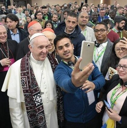 Il Vaticano lancia un forum internazionale sui giovani, per continuare il percorso del Sinodo